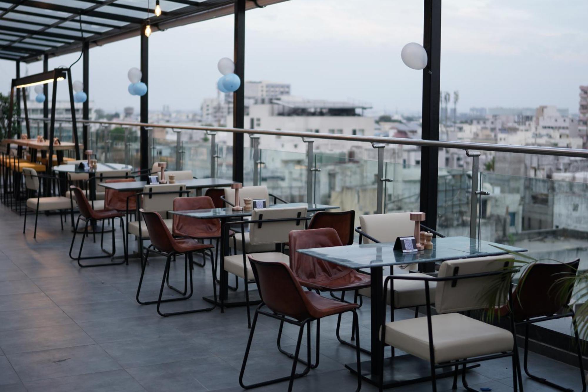 Marasa Sarovar Portico -Rajkot Esterno foto